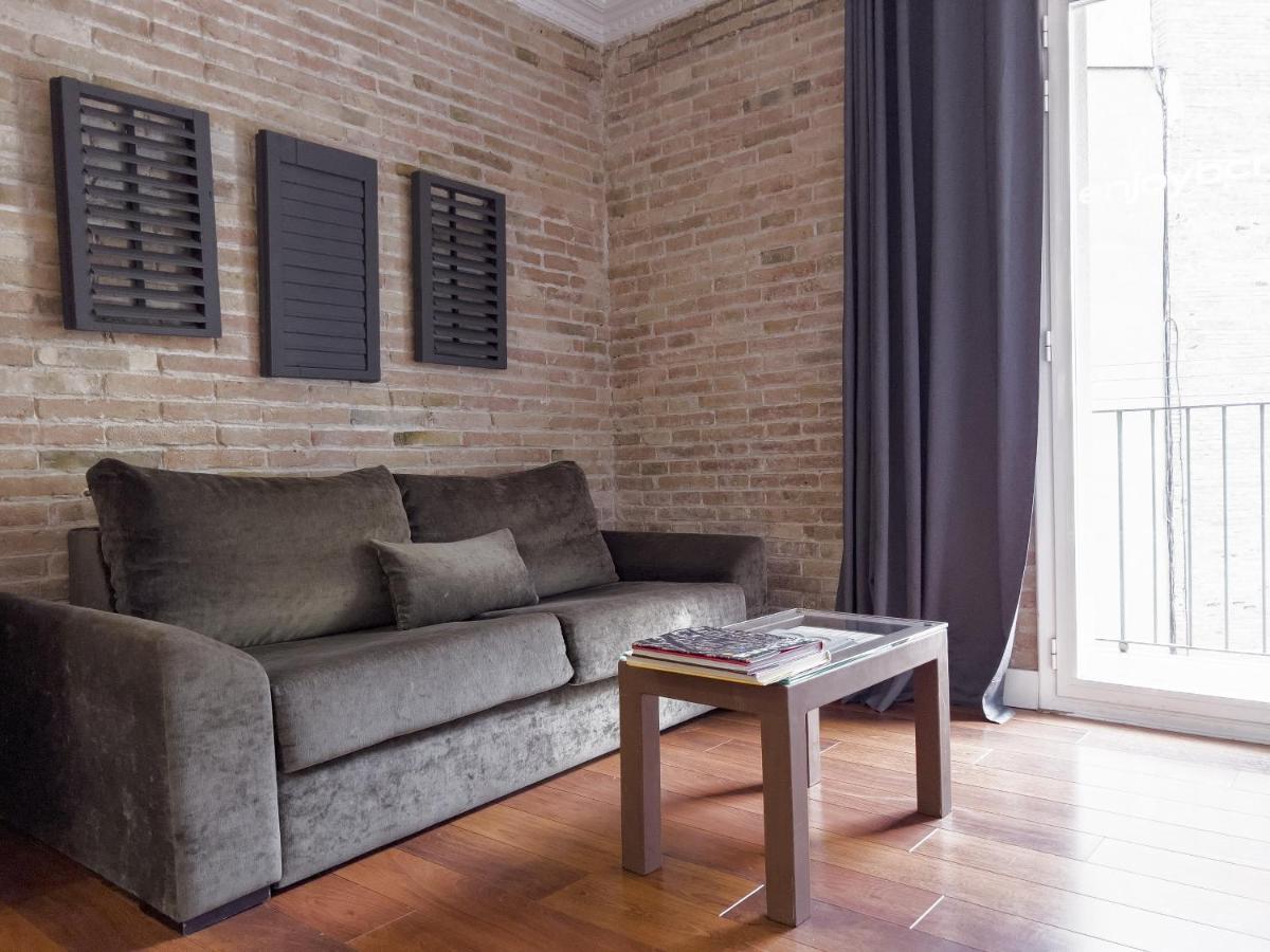 Enjoybcn Gaudi Apartments Barcelona Eksteriør billede