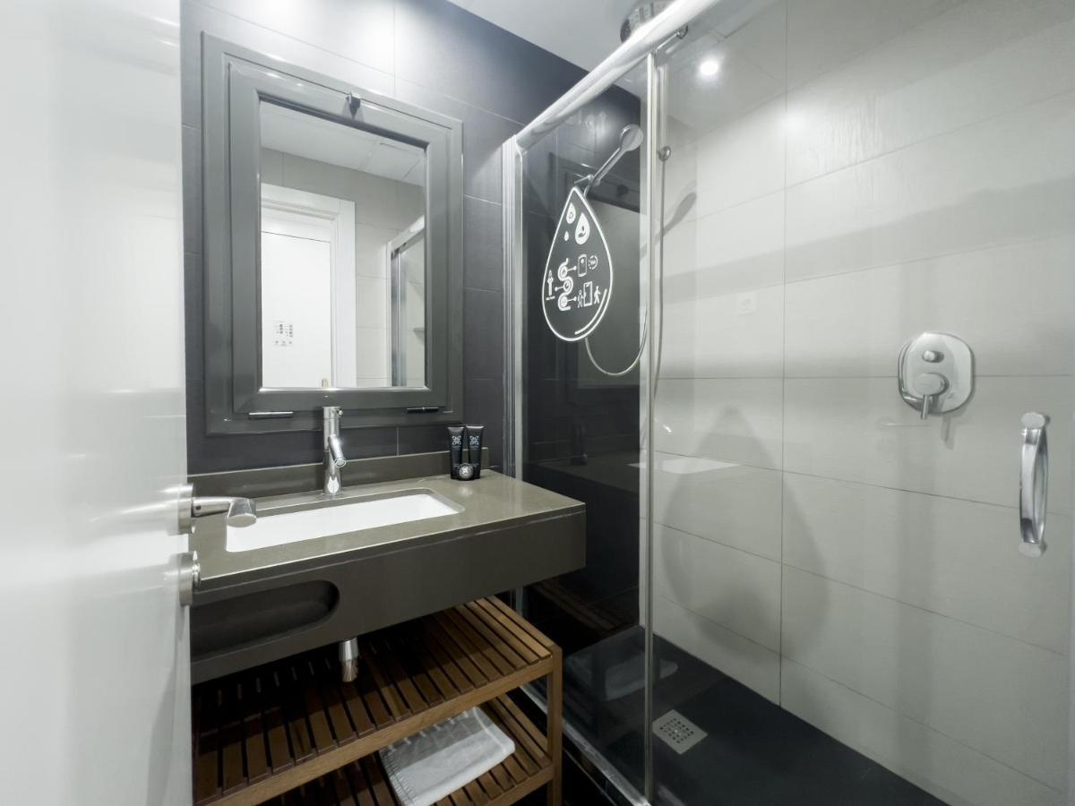 Enjoybcn Gaudi Apartments Barcelona Eksteriør billede