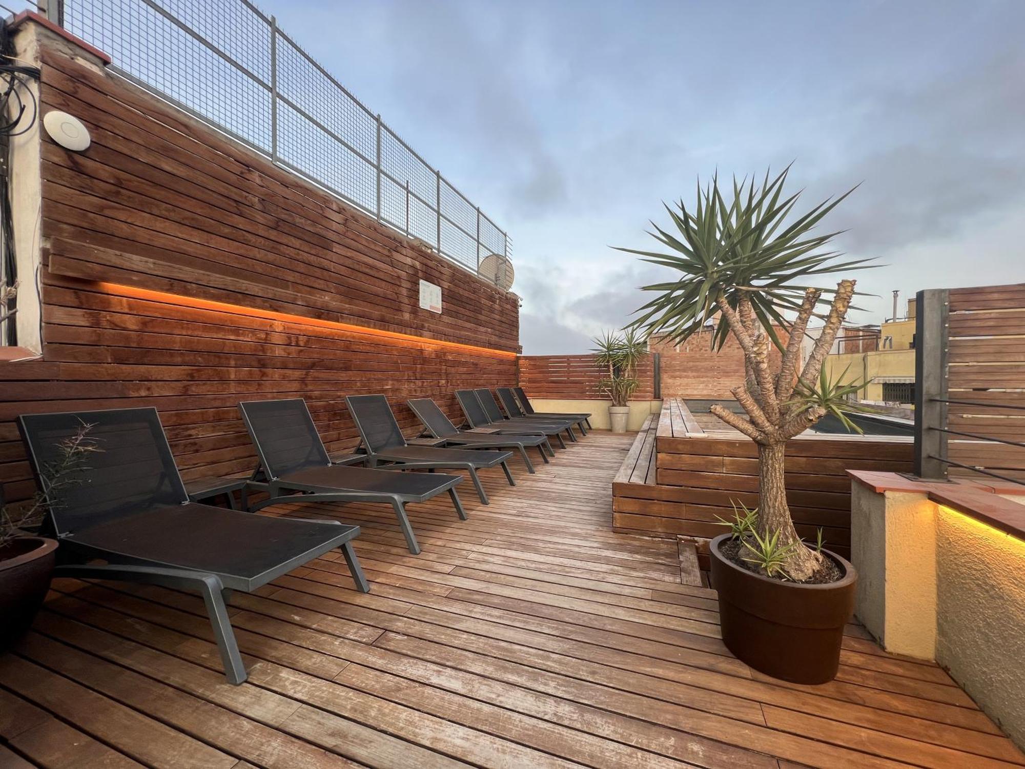 Enjoybcn Gaudi Apartments Barcelona Eksteriør billede